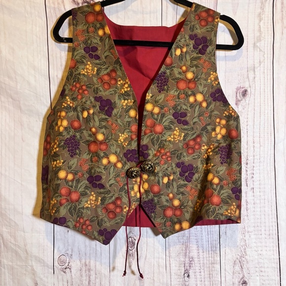 Vintage Bohemian Academia Floral Fruit Patterned Vest with Red Lining Large - Picture 1 of 6